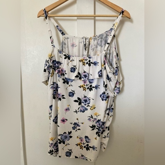 TORRID super soft knits cold shoulder blouse chemise tank top size 2 floral - Picture 7 of 8
